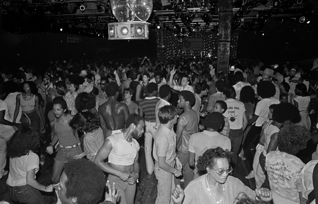 Club nocturno en Detroit en los subgéneros de música electrónica